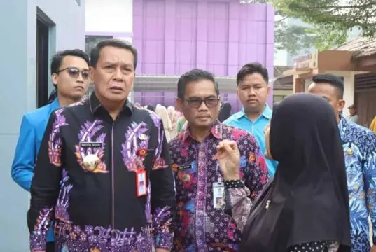 Bupati Tangerang Launching Pelayanan Terpadu Drive Thru Kecamatan Panongan Bupati Tangerang Launching Pelayanan Terpadu Drive Thru Kecamatan Panongan