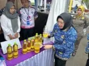 Cek Takaran Minyak Kita, Wakil Bupati Tangerang : Masyarakat Tak Perlu Khawatir, Sesuai Takaran