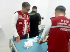 Jajang Helmi, Ka TU PKM Citorek yang juga Pengurus PPNI Komisariat V Kabupaten Lebak sinergi bersama RSUD Cilograng adakan sunatan massal gratis, pada Jum'at (25/04/2025).