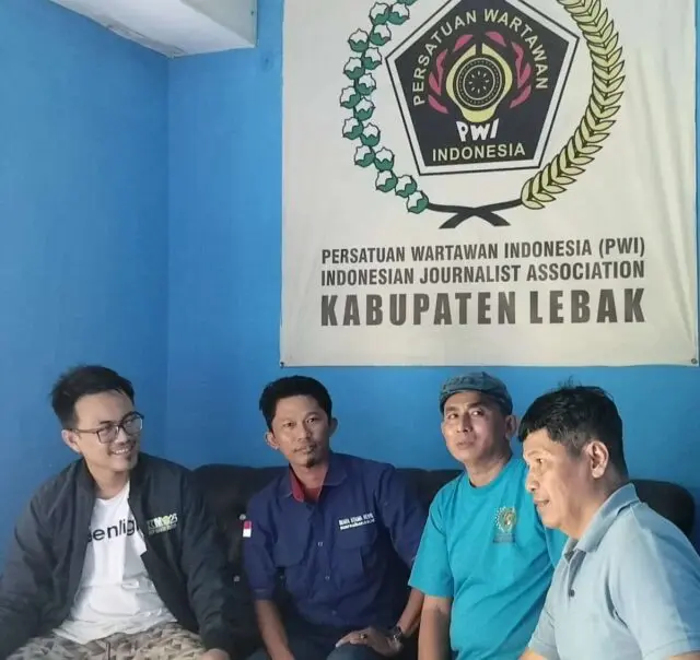 PWI Lebak Gelar Touring Jurnalistik ke Gunung Luhur Citorek, Pererat Silaturahmi Wartawan PWI Lebak Gelar Touring Jurnalistik ke Gunung Luhur Citorek, Pererat Silaturahmi Wartawan