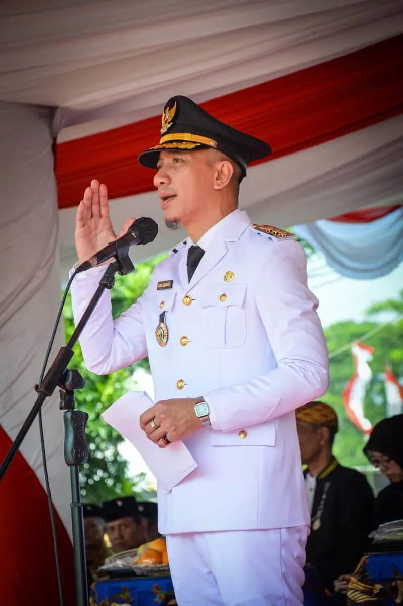 Bupati Lebak, Mochamad Hasbi Asyidiki Jayabaya, S.H saat menyampaikan pidato HUT RI ke 80, pada Minggu (17/08/2025).