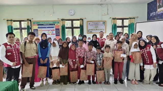 PKM Panggarangan Gelar Santunan Anak Yatim dan Baksos Di Acara HKN 2025, Masyarakat Menyambut Baik