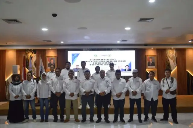 Dilantik di DPRD Banten, SMSI Siap Jadi Katalisator Pembangunan Digital di Bawah Komando Lesman Bangun Dilantik di DPRD Banten, SMSI Siap Jadi Katalisator Pembangunan Digital di Bawah Komando Lesman Bangun