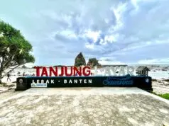 Pantai Tanjung Layar, Ikon Sawarna yang Wajib Dikunjungi Pantai Tanjung Layar, Sawarna, Kabupaten Lebak, Provinsi Banten.