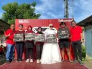 Sambut Hari Ibu, Kampung Telkomsel Hadirkan Kebersamaan dan Hiburan Digital bagi Warga Cipondoh