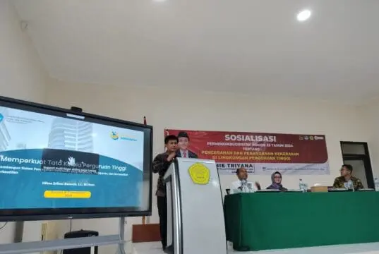 Bonnie Triyana, Anggota DPR RI Komisi X saat menyampaikan Permendikbudristek No 55 Tahun 2024, pada Jum'at (05/12/2025).