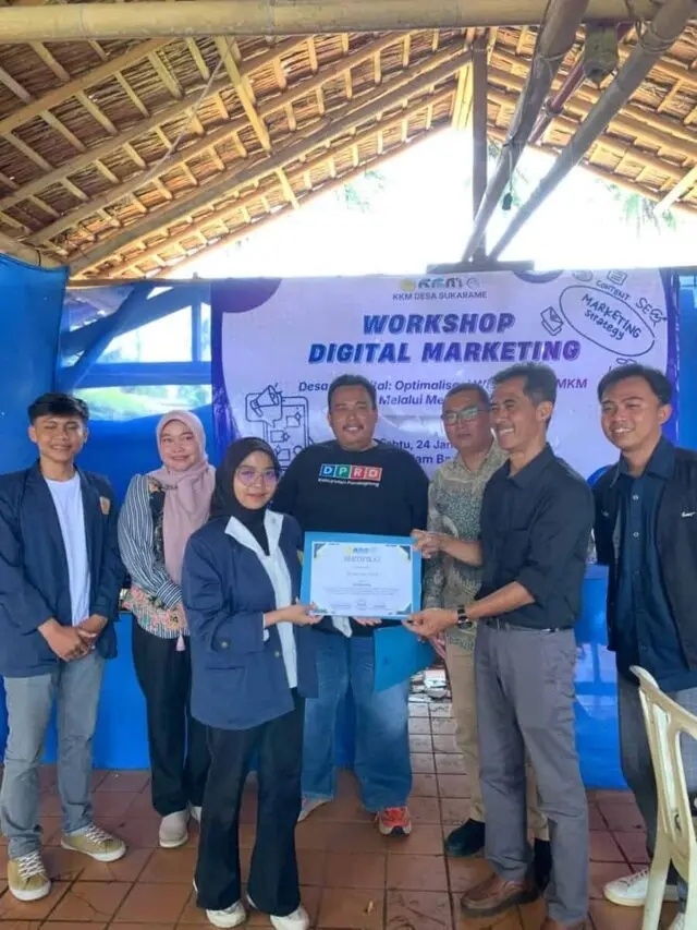 Mahasiswa KKM STISIP Banten Raya Kelompok 5 Gelar Workshop Digital Marketing Mahasiswa KKM STISIP Banten Raya Kelompok 5 Gelar Workshop Digital Marketing