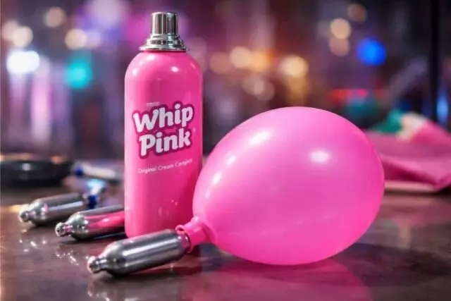 Ngebalon dan Whip Pink Ngebalon dan Whip Pink