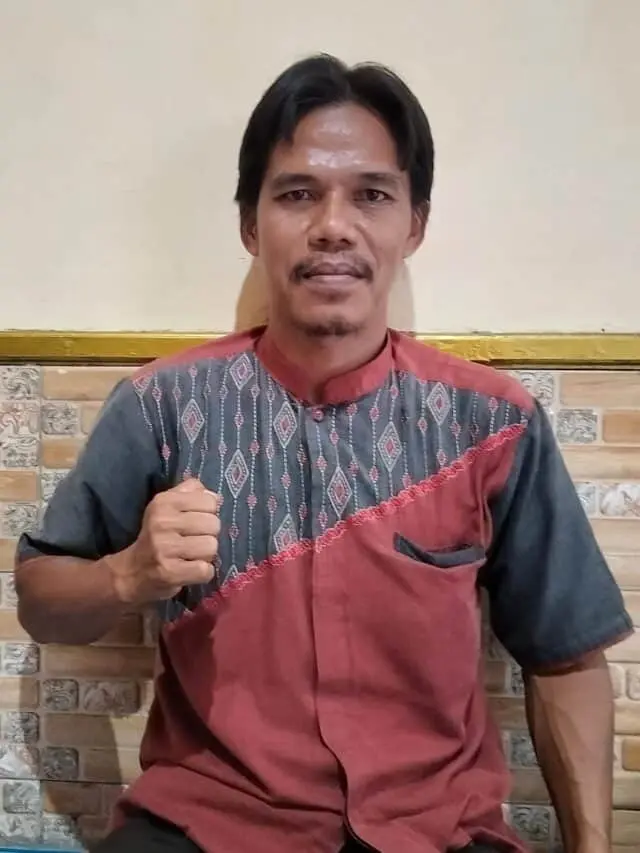 Duleh, Ketua LSM AMPRAK Kabupaten Lebak Dukung Kebijakan Bupati Lebak Mochamad Hasbi Asyidiki Jayabaya, pada Kamis (12/03/2026). Duleh, Ketua LSM AMPRAK Kabupaten Lebak Dukung Kebijakan Bupati Lebak Mochamad Hasbi Asyidiki Jayabaya, pada Kamis (12/03/2026).