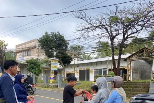 Bulan Suci Ramadhan 1447 H, GMNI Komisariat STISIP Banten Raya Guncang Aksi Berbagi Takjil untuk Masyarakat Bulan Suci Ramadhan 1447 H, GMNI Komisariat STISIP Banten Raya Guncang Aksi Berbagi Takjil untuk Masyarakat