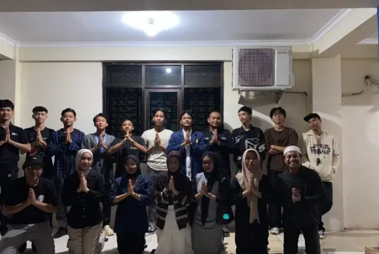 ORMAWA dan UKM STISIP Banten Raya Berbagi Takjil Gratis dan Gelar Buka Puasa Bersama Mahasiswa ORMAWA dan UKM STISIP Banten Raya Berbagi Takjil Gratis dan Gelar Buka Puasa Bersama Mahasiswa