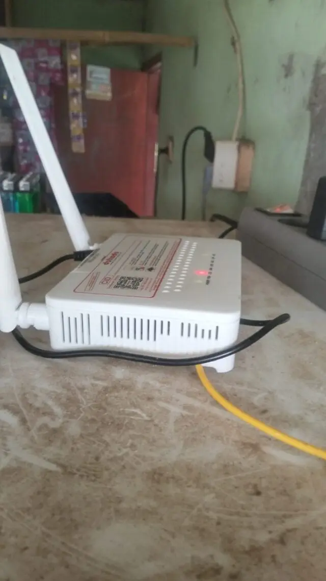 Kabel Wifi Dukodu di Kp. Angsana, Desa Cisampih tiga kali di potong oknum tidak bertanggung jawab, pelaku sedang di buru, pada Minggu (24/05/2026). Kabel Wifi Dukodu di Kp. Angsana, Desa Cisampih tiga kali di potong oknum tidak bertanggung jawab, pelaku sedang di buru, pada Minggu (24/05/2026).