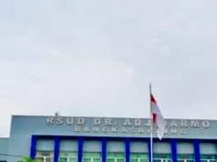 Antara Persepsi dan Prosedur Medis, Klarifikasi RSUD Adjidarmo Terkait Pasien IGD RSUD dr. Adjidarmo saat memberikan klarifikasi, pada Sabtu (30/05/2026).