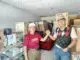 Owner Meubel Kerta Jaya, H. Sugeng pasang wifi Dukodu, pada Minggu (23/08/2026).