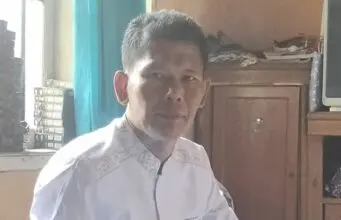Aktivis Iyeng Soroti Kinerja Camat Cibadak, Desak Peningkatan Pelayanan Publik Iyeng aktivis Cibadak soroti kinerja Camat Cibadak, pada Kamis (6/08/2026).