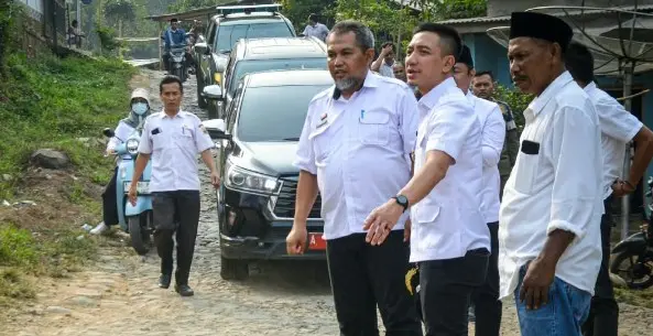 Jalan Sobang-Ciminyak akan segera di perbaiki, Rabu (2/09/2026). Jalan Sobang-Ciminyak akan segera di perbaiki, Rabu (2/09/2026).
