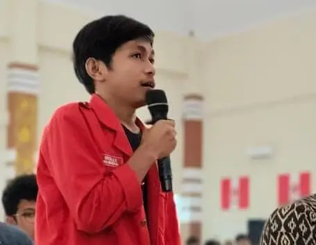 Jatna Sihab, Ketua GMNI Komisariat FISIP Universitas Setia Budhi Rangkasbitung 2025-2026 soroti tingkat kejahatan di wilayah Hukum Banjarsari, pada Rabu (23/09/2026). Jatna Sihab, Ketua GMNI Komisariat FISIP Universitas Setia Budhi Rangkasbitung 2025-2026 soroti tingkat kejahatan di wilayah Hukum Banjarsari, pada Rabu (23/09/2026).