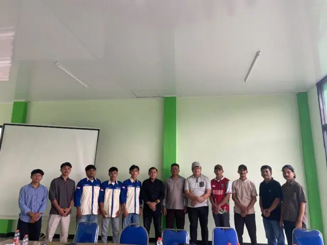 Pergerakan Mahasiswa Sobang (PMS) mendorong PKM Sobang untuk menjadi Puskesmas Rawat Inap, pada Minggu (26/09/2026). Pergerakan Mahasiswa Sobang (PMS) mendorong PKM Sobang untuk menjadi Puskesmas Rawat Inap, pada Minggu (26/09/2026).