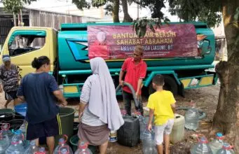 Dari Curug Wetan, Abraham Garuda Laksono Soroti Air Bersih, Kepastian Hukum dan Kebebasan Beribadah Dari Curug Wetan, Abraham Garuda Laksono Soroti Air Bersih, Kepastian Hukum dan Kebebasan Beribadah