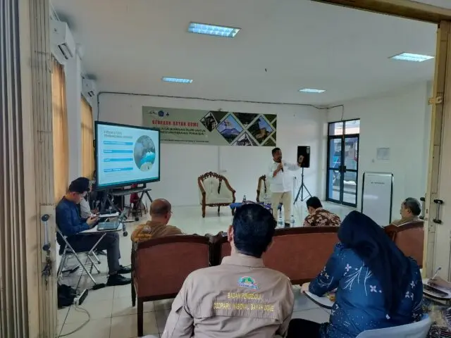 Sosialisasi dan Edukasi Geopark Bayah Dome di Kampus Universitas Setiabudhi Rangkasbitung (USBR) pada Kamis, (17/09/2026). Sosialisasi dan Edukasi Geopark Bayah Dome di Kampus Universitas Setiabudhi Rangkasbitung (USBR) pada Kamis, (17/09/2026).
