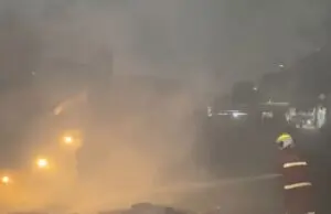 Kebakaran Puing di Pinang Tangerang Membara Empat Hari Kebakaran Puing di Pinang Tangerang Membara Empat Hari
