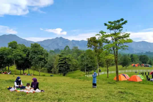Wisata Agro Bukit Waruwangi Serang