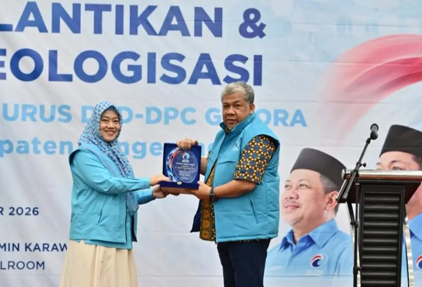 Fahri Hamzah dan Sarah Azzahra Perkuat Konsolidasi Gelora di Tangerang, Ideologisasi Kader Jadi Fokus Fahri Hamzah dan Sarah Azzahra Perkuat Konsolidasi Gelora di Tangerang, Ideologisasi Kader Jadi Fokus