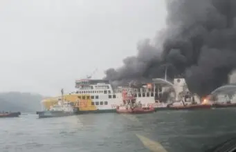 KMP Batu Mandi Terbakar di Perairan Merak, Evakuasi Masih Berlangsung